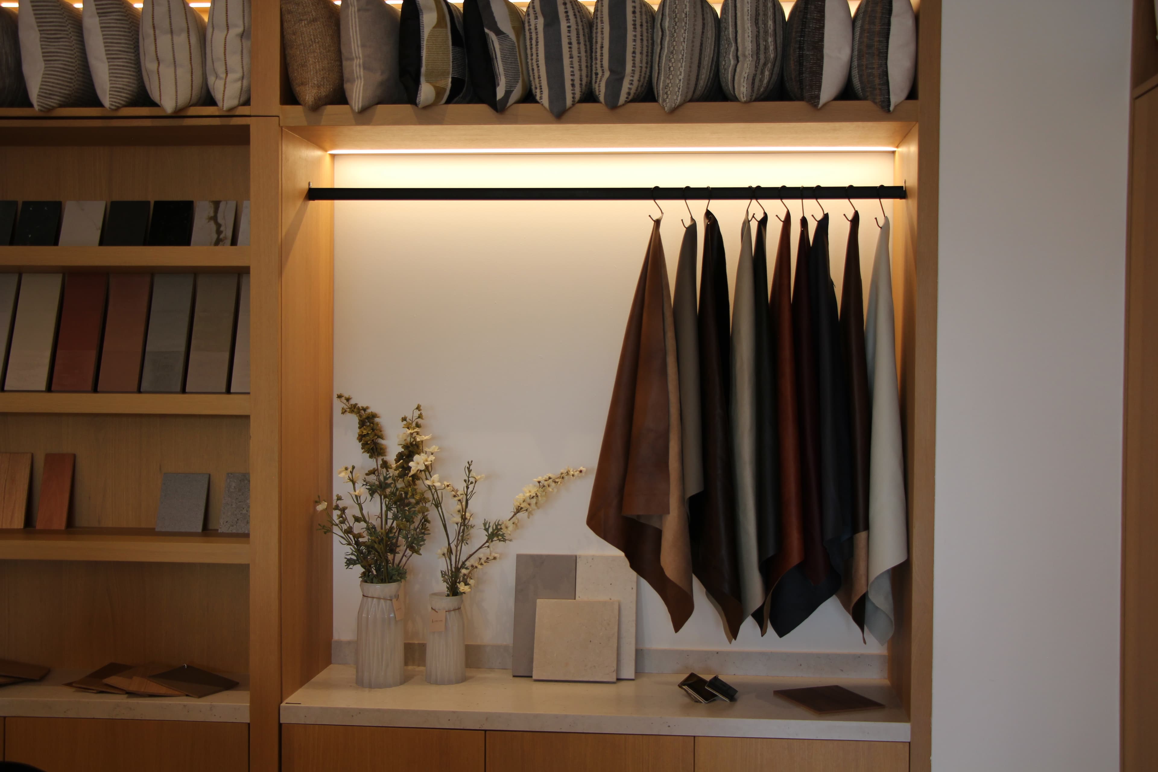 Materiales y textiles del showroom